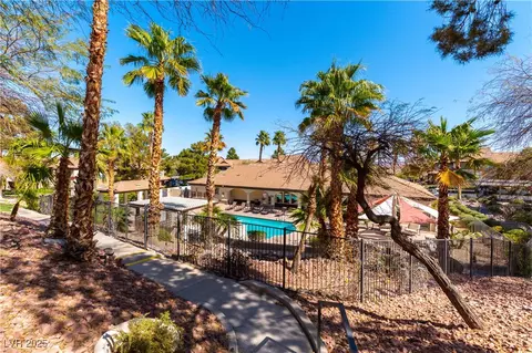 231 W Horizon Ridge Pkwy #1011, Henderson, NV 89012