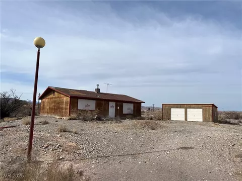 895 Greasewood Ln, Moapa, NV 89025