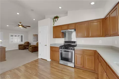 9204 Candilela Ct, Las Vegas, NV 89149