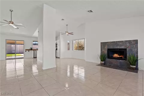 488 Chelsea Dr, Henderson, NV 89014