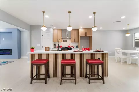 4986 Palmyra Ave, Las Vegas, NV 89146