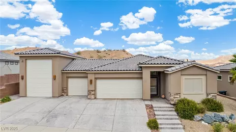 621 Dogwood Ln, Mesquite, NV 89027