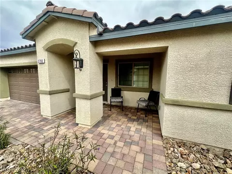 2790 Chetco River St, Laughlin, NV 89029