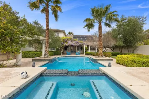 9453 Canyon Hollow Ave, Las Vegas, NV 89149