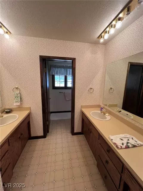 210 E Madison Ave, Ely, NV 89301 photo 18