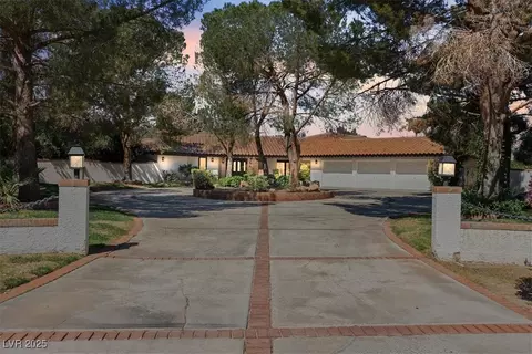 6998 Alamitos Cir, Las Vegas, NV 89120