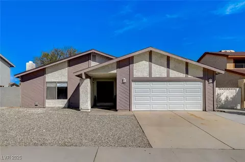 6782 Bonillo Dr, Las Vegas, NV 89103