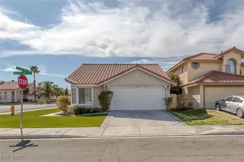 301 Montcliff Ave, Henderson, NV 89074