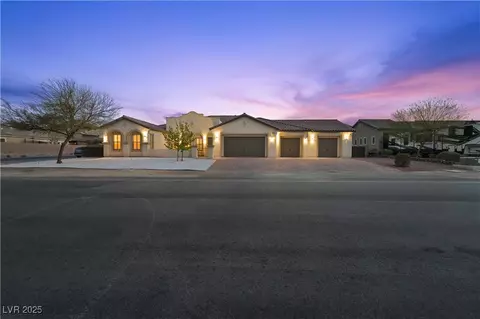 2804 Candelaria Dr, Henderson, NV 89074