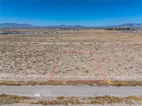 2380 S Park Ridge Ave, Pahrump, NV 89048