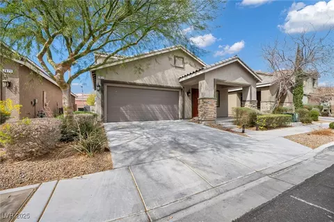 7877 Saber Tooth St, Las Vegas, NV 89149