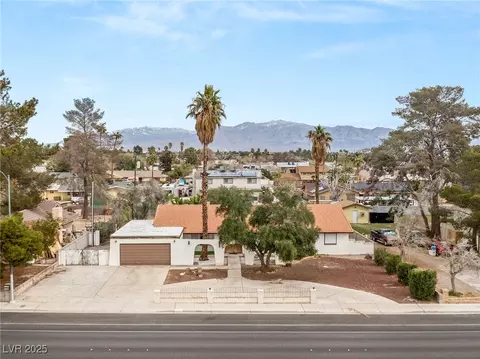 5248 W Lake Mead Blvd, Las Vegas, NV 89108