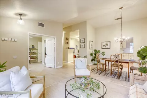 422 Tanita Ct, Las Vegas, NV 89123