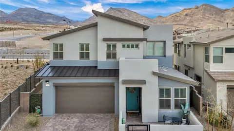 705 Carlon Hills Ave, Las Vegas, NV 89138