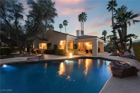7608 Painted Dunes Dr, Las Vegas, NV 89149