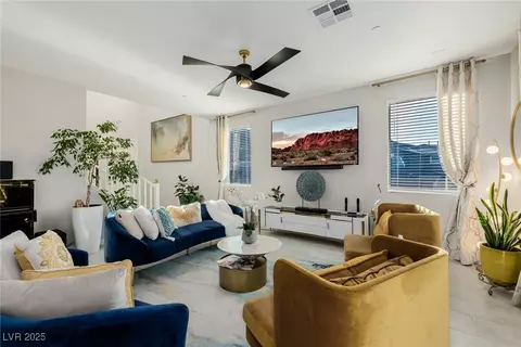 Living - 864 Firestone Ledge Ave, Henderson, NV 89012 photo 4 of 5