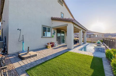 Exterior - 864 Firestone Ledge Ave, Henderson, NV 89012 photo 9 of 15