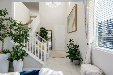 Entry Way - 864 Firestone Ledge Ave, Henderson, NV 89012 photo 6 of 8