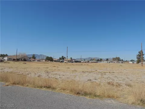 1191 S Yosemite Ave, Pahrump, NV 89048