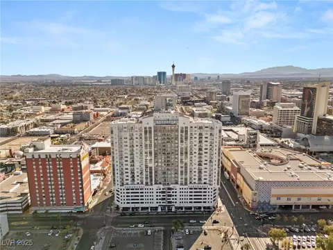 150 Las Vegas Blvd #2015, Las Vegas, NV 89101