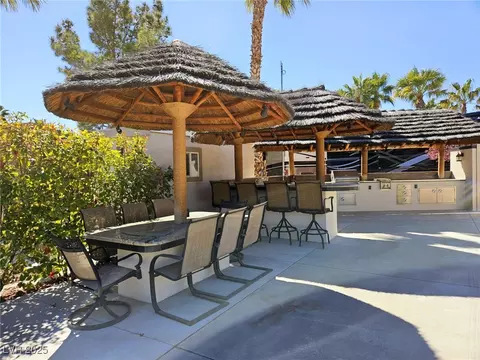 8175 Arville St #338, Las Vegas, NV 89139