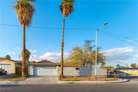 2500 Holly Ave, Las Vegas, NV 89106