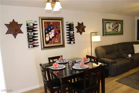 2048 Mesquite Ln #303, Laughlin, NV 89029