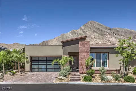 11185 Black Fire Opal Dr, Las Vegas, NV 89138