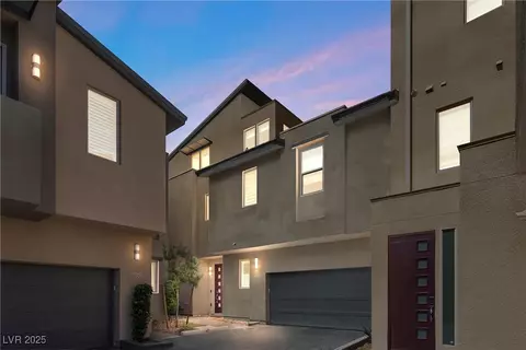 11357 Gravitation Dr, Las Vegas, NV 89135