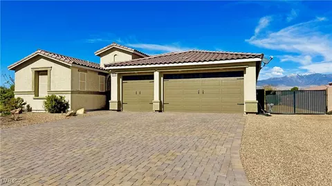 4680 Suntree Ct, Pahrump, NV 89061