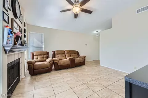 6982 Rusty Nail Way, Las Vegas, NV 89119