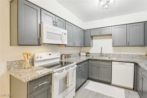 3151 Soaring Gulls Dr #1110, Las Vegas, NV 89128