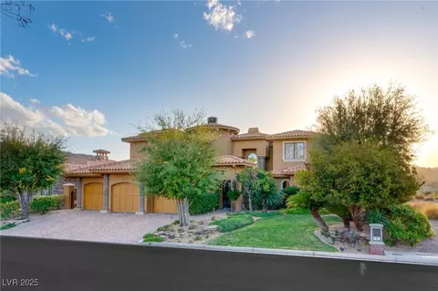 5 Rue De Chateau Pl, Henderson, NV 89011