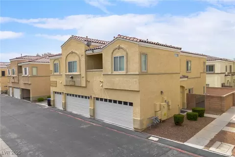 6325 Snap Ridge St #102, North Las Vegas, NV 89081