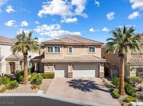 5578 Holcomb Bridge Ct, Las Vegas, NV 89149