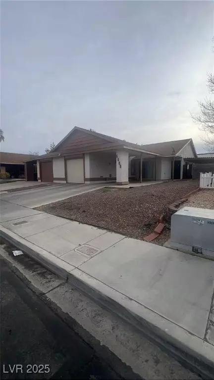 4868 Treetrunk Ave, Las Vegas, NV 89147