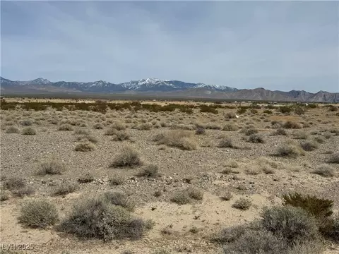 731 N Emery St, Pahrump, NV 89060