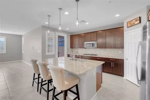 131 Mosso Niente Pl, Henderson, NV 89011