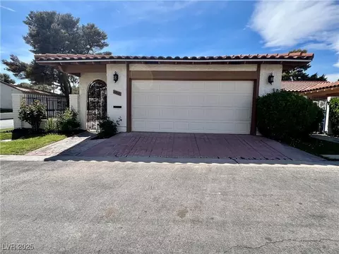 1912 Plaza De La Cruz, Las Vegas, NV 89102