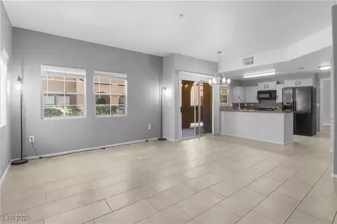 7660 W Eldorado Ln #128, Las Vegas, NV 89113