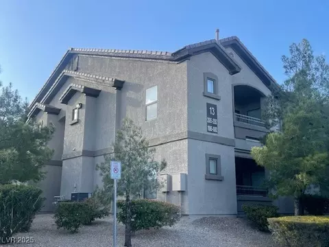 8250 N Grand Canyon Dr #2085, Las Vegas, NV 89166