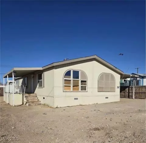 6214 Mount Rainier Ave, Las Vegas, NV 89156