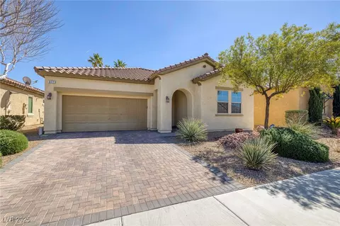 677 Viale Machiavelli Ln, Henderson, NV 89011
