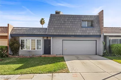 3323 Maclyon Way, Las Vegas, NV 89121