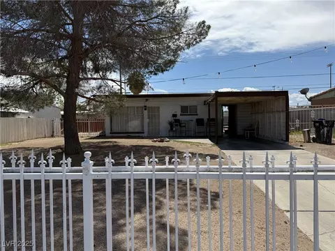 1401 E Webb Ave, North Las Vegas, NV 89030