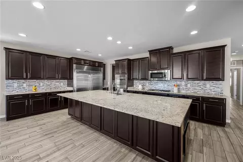 3428 Royal Calloway Ave, Las Vegas, NV 89141