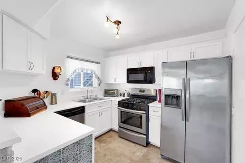 4555 E Sahara Ave #120, Las Vegas, NV 89104