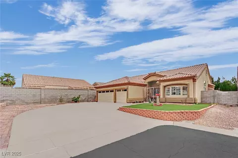 4322 Summers Shade St, Las Vegas, NV 89147