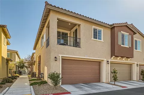 25 Barbara Ln #38, Las Vegas, NV 89183