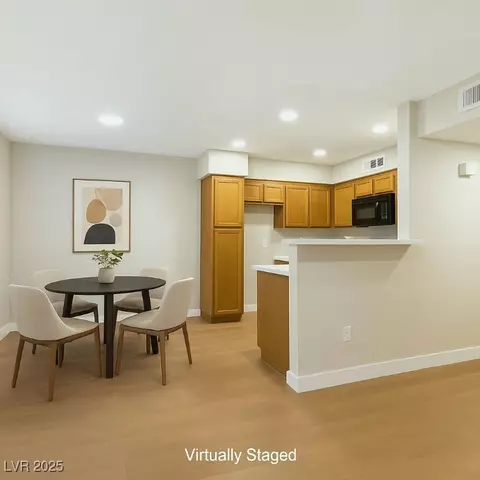 5130 Mandalay Springs Dr #102, Las Vegas, NV 89120